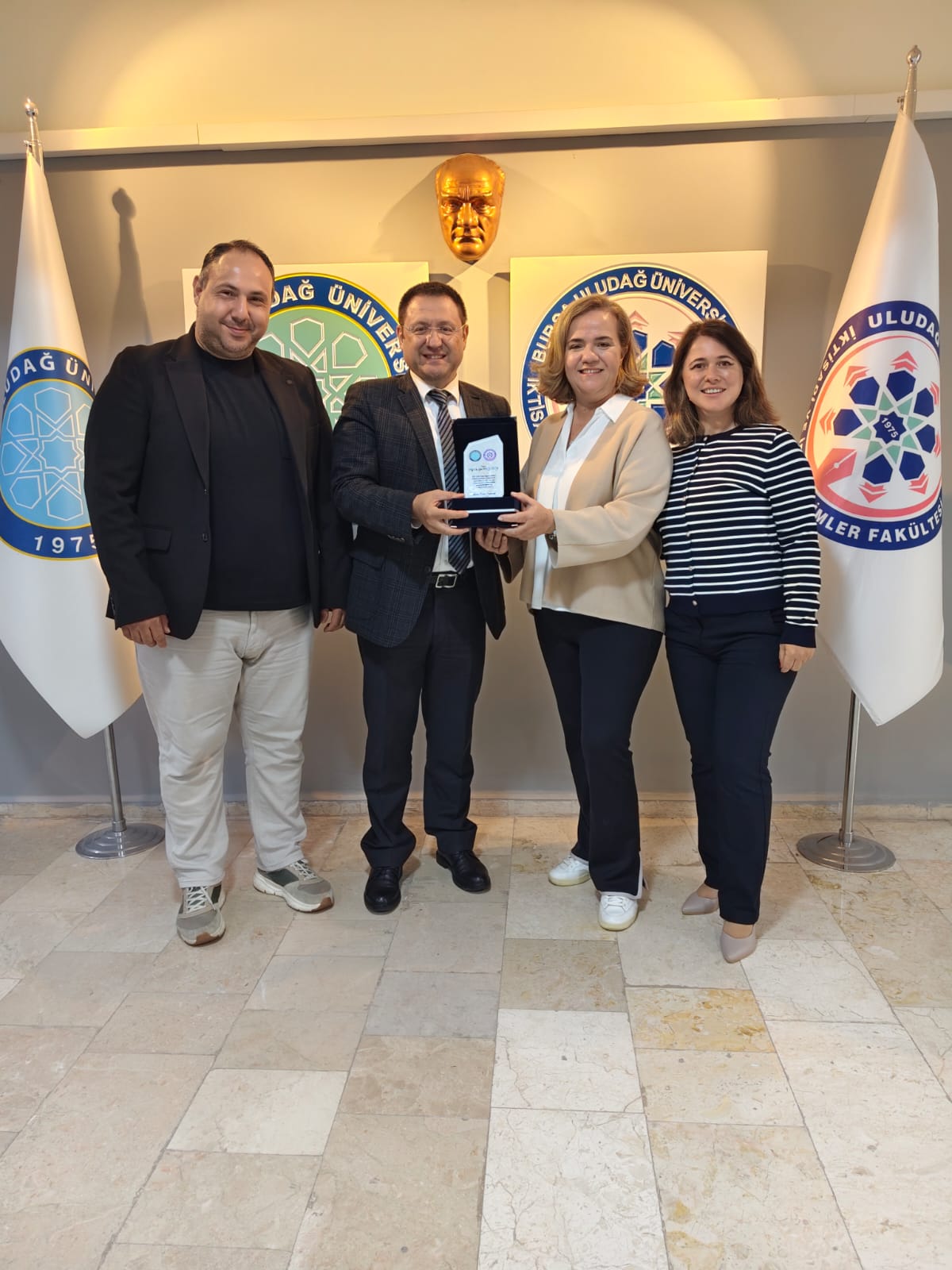 🏆 2026 YÖK Başarı Ödülleri’nden Bölümümüze Büyük Gurur! 🌍✨
